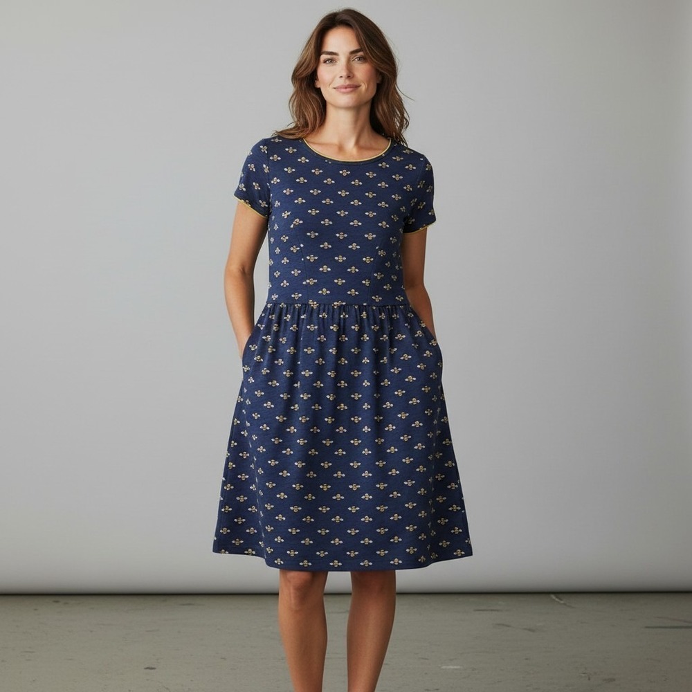 Boden Blue Bumblebee Print CTN Jersey Dress 4P Whimsigoth cottagecore Pockets